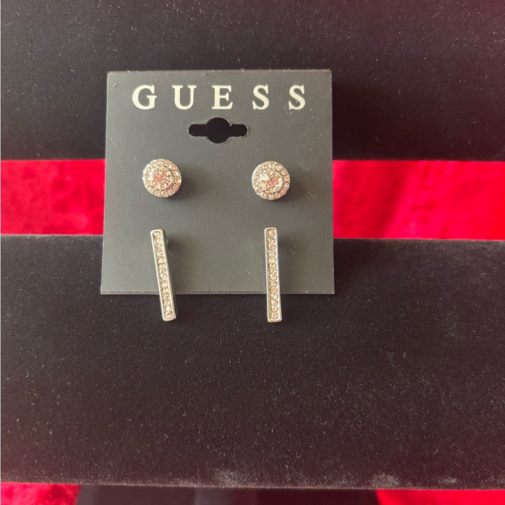 J111 NWT GUESS Sparkling Silver and Cubic Zirconia Earring Set